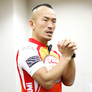 ���q������